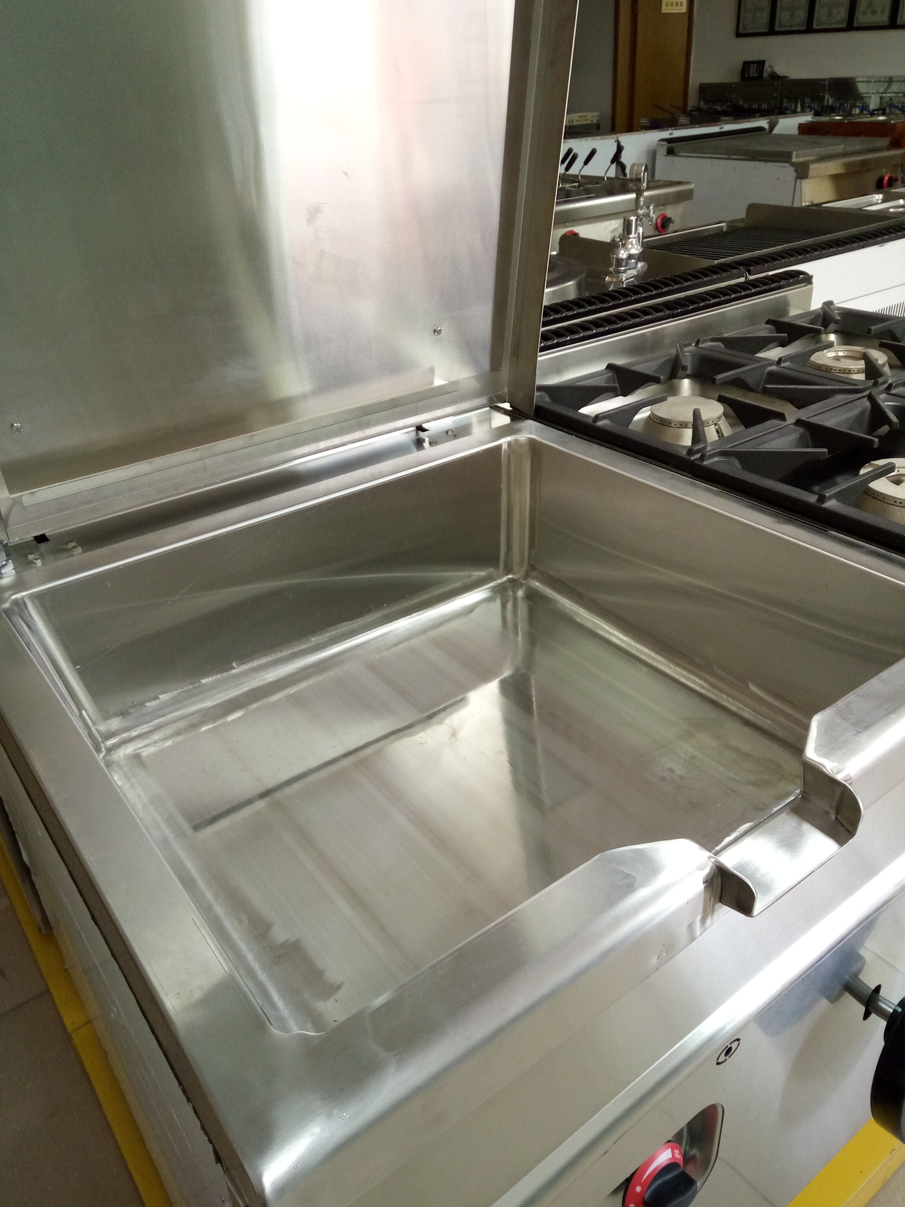 Commercial Restaurant Kitchen Equipment Gas 60L Tilting Bratt Pan 